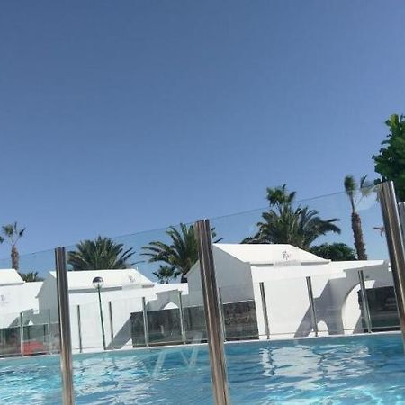 Las Gaviotas Apartments Corralejo Exteriör bild